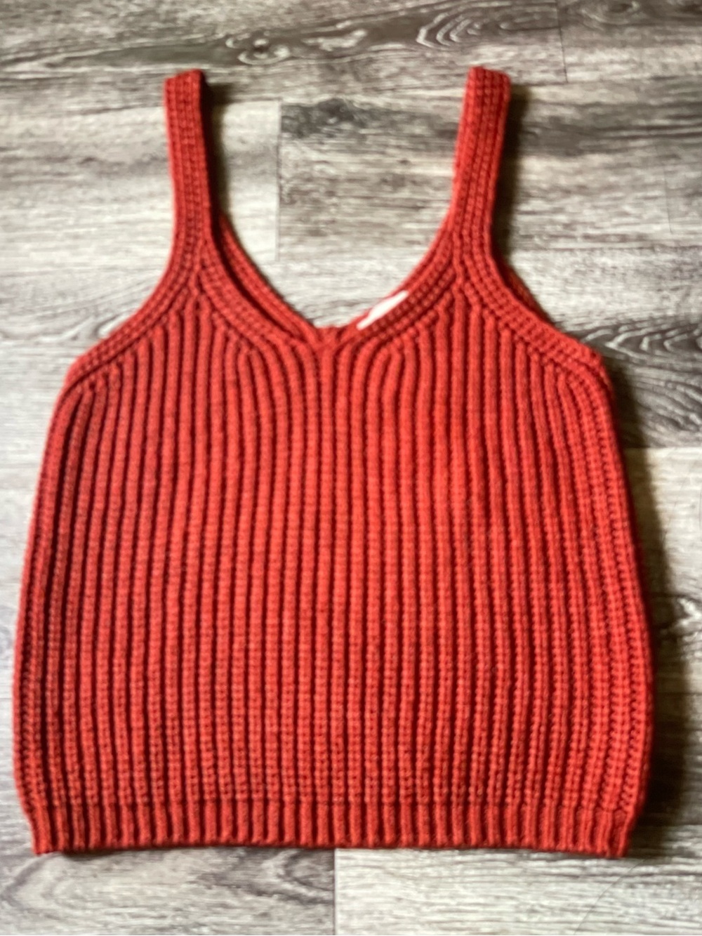Harper Red Ribbed V-Neck Knit Tank - Picture 2 of 4
